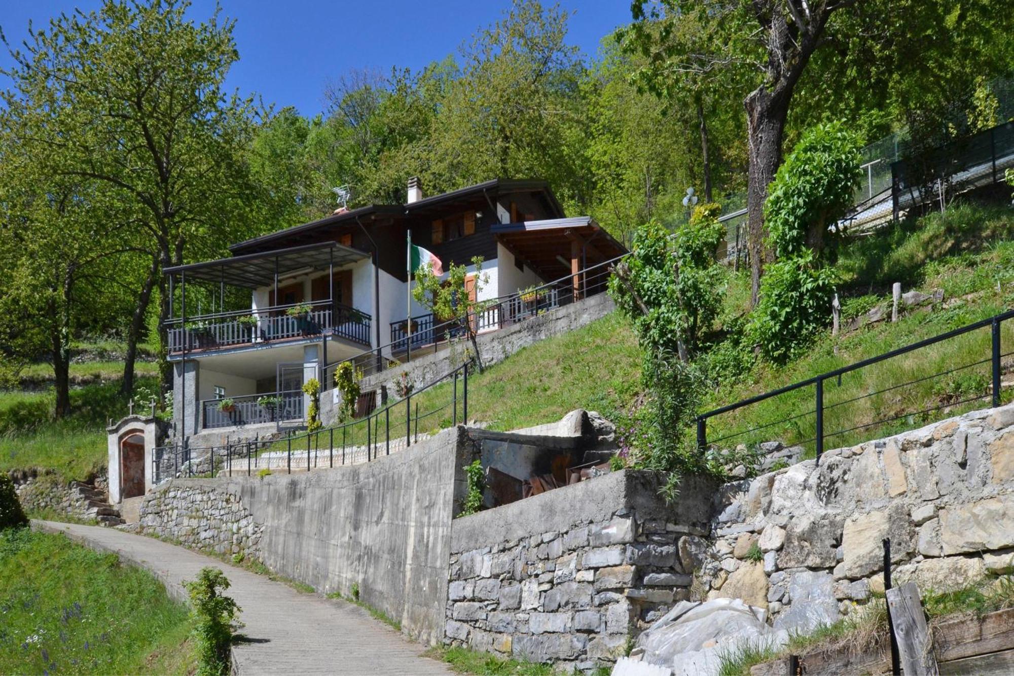 Casa Busso - Happy Rentals Esino Lario Εξωτερικό φωτογραφία