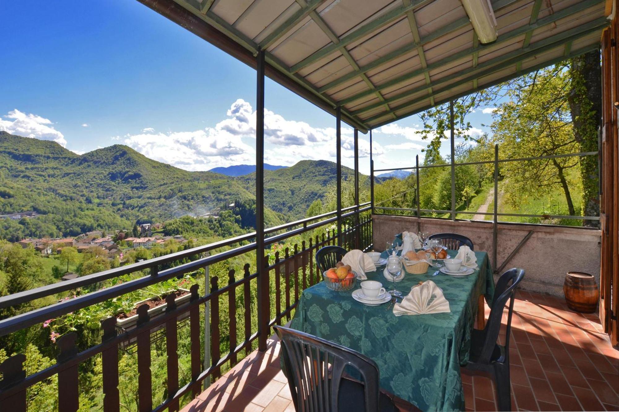 Casa Busso - Happy Rentals Esino Lario Εξωτερικό φωτογραφία