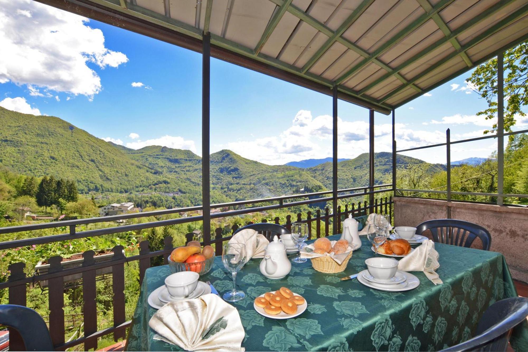 Casa Busso - Happy Rentals Esino Lario Εξωτερικό φωτογραφία