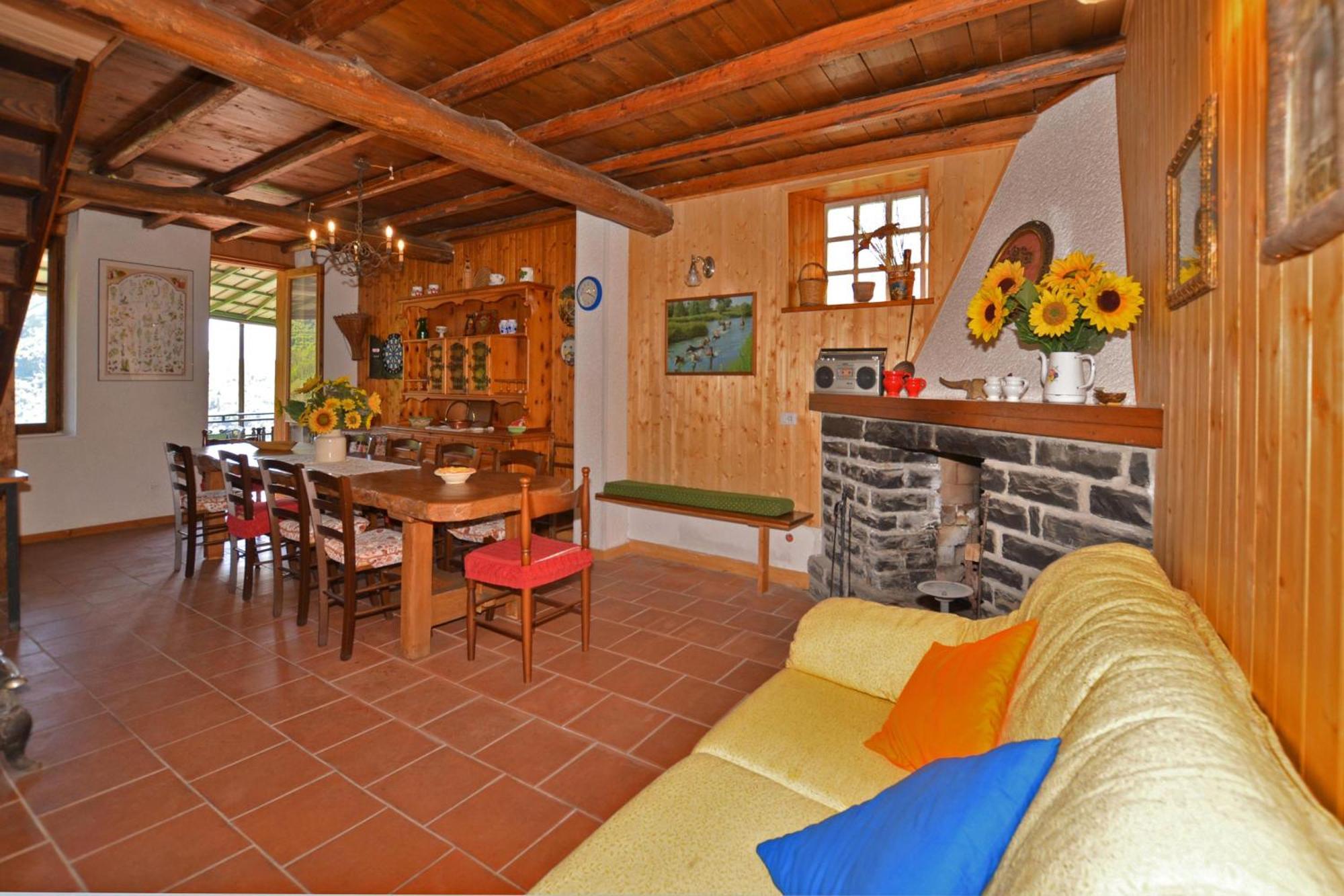 Casa Busso - Happy Rentals Esino Lario Εξωτερικό φωτογραφία