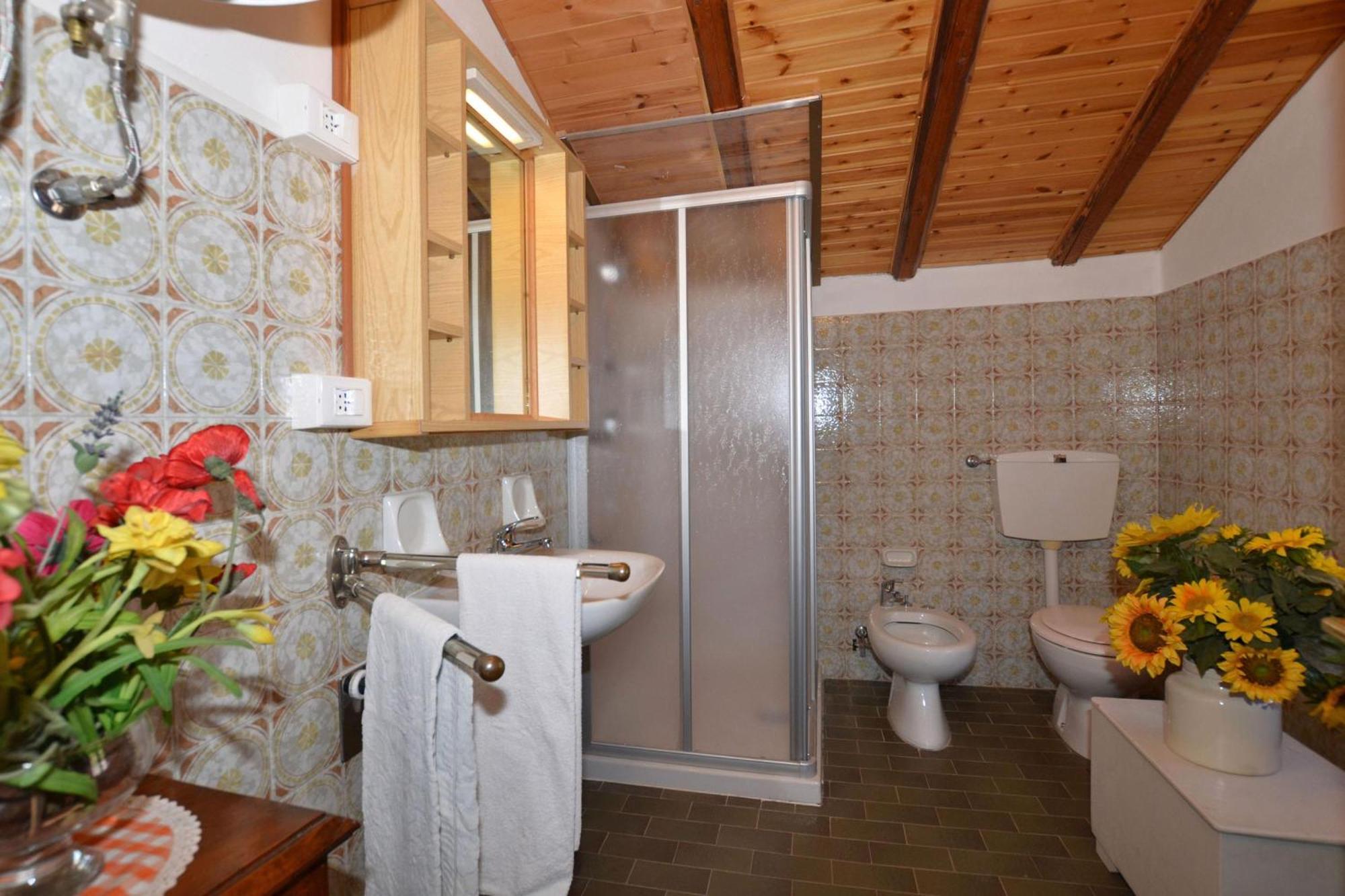 Casa Busso - Happy Rentals Esino Lario Εξωτερικό φωτογραφία
